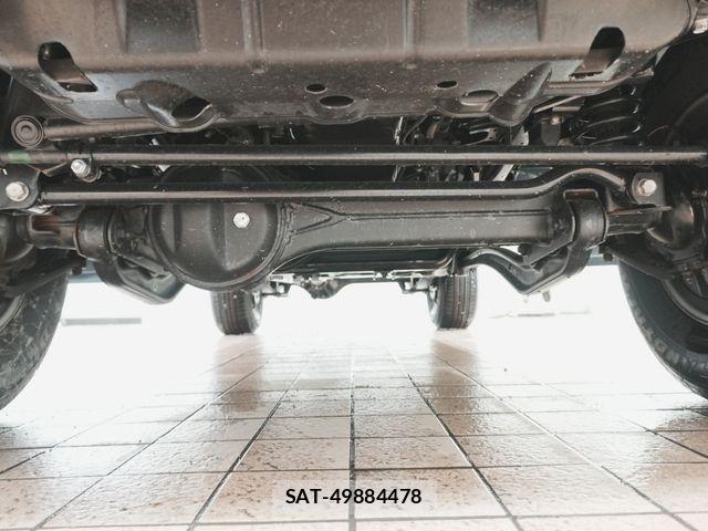 Toyota Land Cruiser 70 2025-06 7786186-13