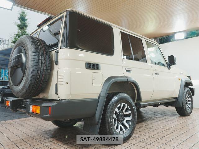 Toyota Land Cruiser 70 2025-06 7786186-26