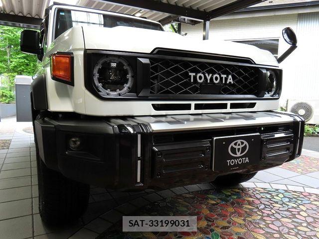 Toyota Land Cruiser 70 2024-01 7877151-0