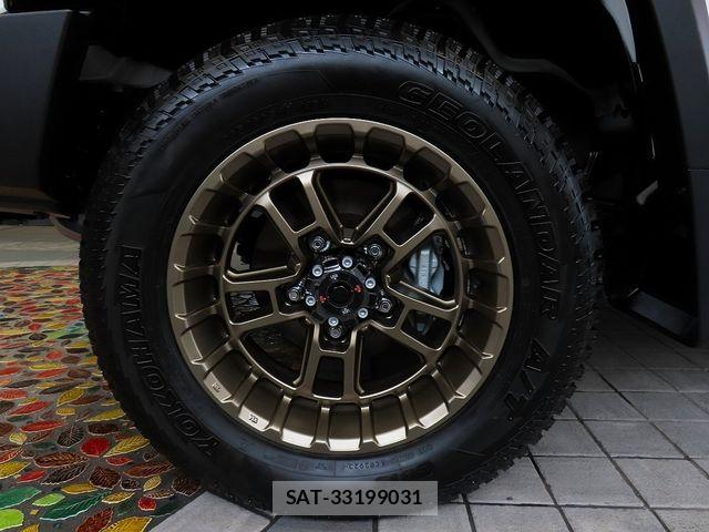 Toyota Land Cruiser 70 2024-01 7877151-27