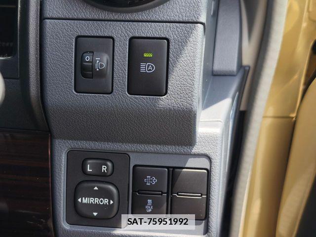 Toyota Land Cruiser 70 2025-11 7877150-15
