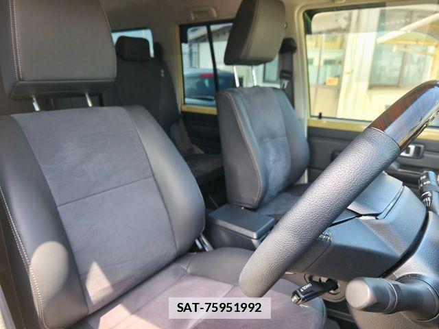 Toyota Land Cruiser 70 2025-11 7877150-3