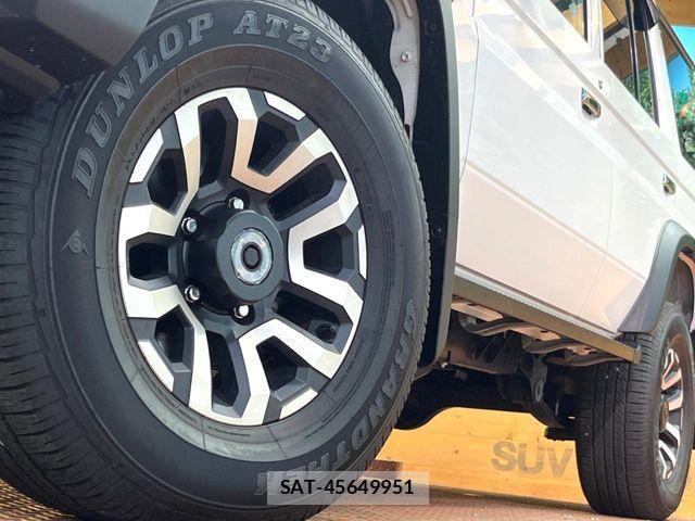 Toyota Land Cruiser 70 2024-02 7877155-12