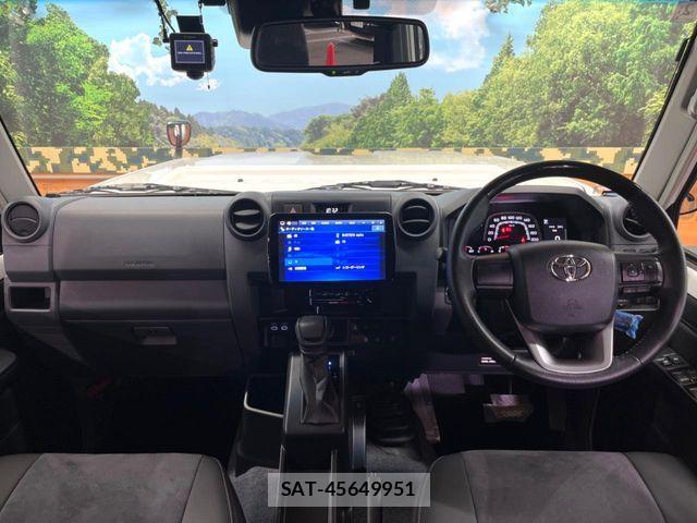 Toyota Land Cruiser 70 2024-02 7877155-1