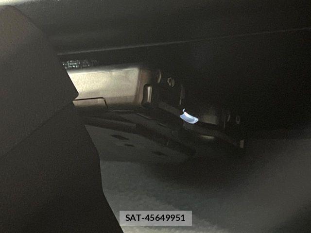 Toyota Land Cruiser 70 2024-02 7877155-7