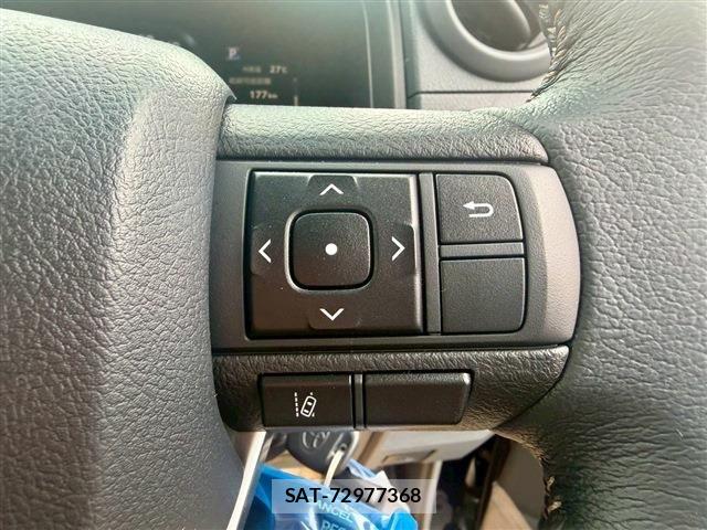 Toyota Land Cruiser 70 2025-06 7877152-14