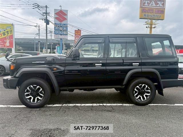 Toyota Land Cruiser 70 2025-06 7877152-24