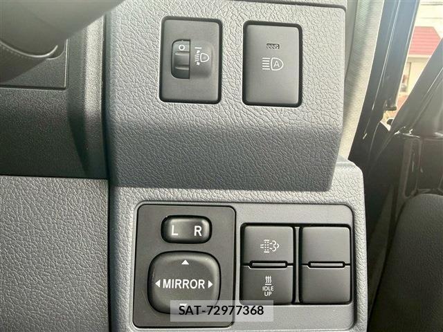Toyota Land Cruiser 70 2025-06 7877152-7