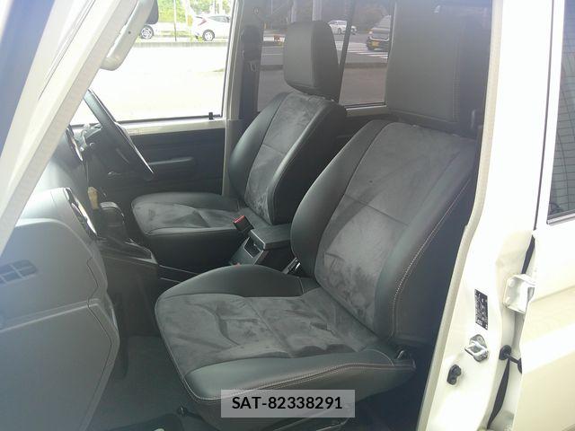 Toyota Land Cruiser 70 2024-03 7902807-9