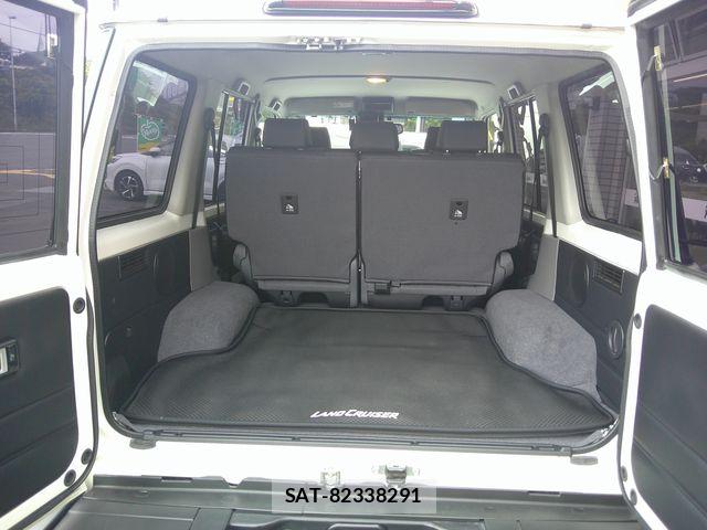 Toyota Land Cruiser 70 2024-03 7902807-11