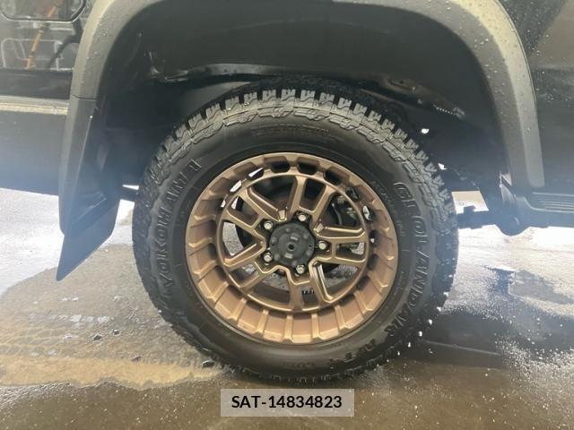 Toyota Land Cruiser 70 2025-06 7962293-5
