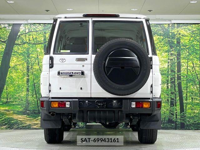 Toyota Land Cruiser 70 2024-02 7962292-14