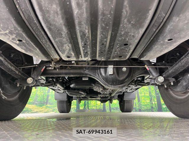 Toyota Land Cruiser 70 2024-02 7962292-18
