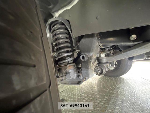 Toyota Land Cruiser 70 2024-02 7962292-19