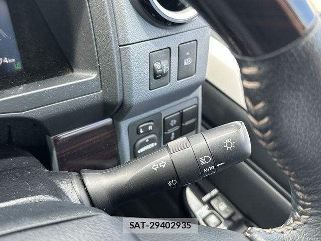 Toyota Land Cruiser 70 2025-02 7979663-12