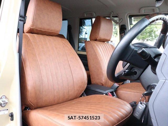 Toyota Land Cruiser 70 2023-01 8074230-7
