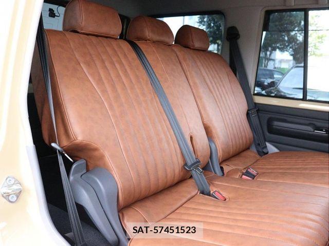 Toyota Land Cruiser 70 2023-01 8074230-8