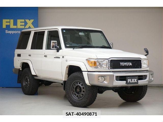 Toyota Land Cruiser 70 2015-01 8099945-3