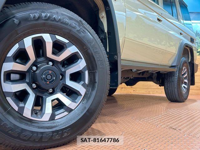 Toyota Land Cruiser 70 2025-11 8099943-12