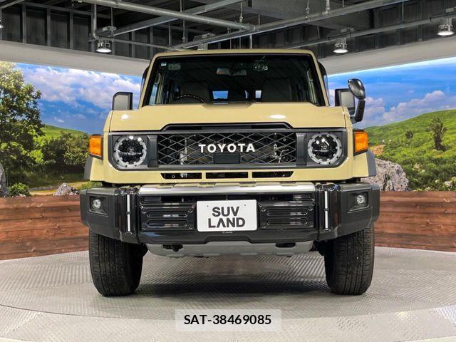 Toyota Land Cruiser 70 2025-06 8208157-13