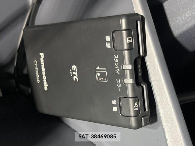 Toyota Land Cruiser 70 2025-06 8208157-6