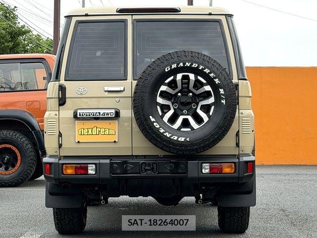 Toyota Land Cruiser 70 2024-05 8208164-9