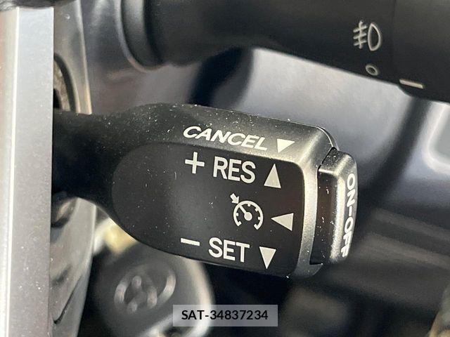 Toyota Land Cruiser 70 2024-07 8208165-4