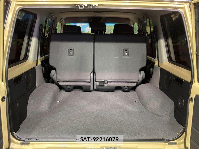 Toyota Land Cruiser 70 2025-06 8208156-10