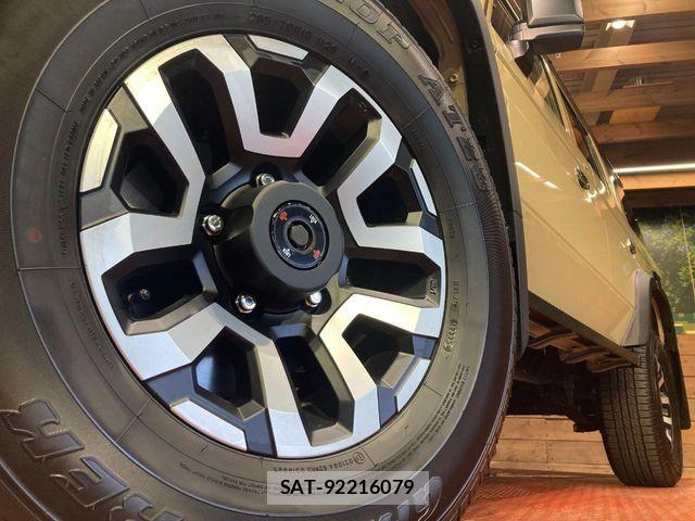 Toyota Land Cruiser 70 2025-06 8208156-12