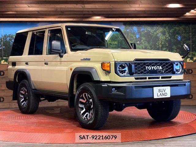 Toyota Land Cruiser 70 2025-06 8208156-15