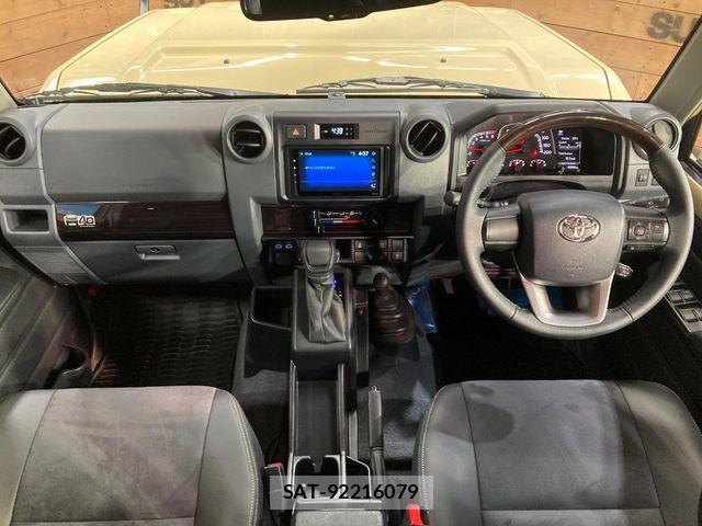 Toyota Land Cruiser 70 2025-06 8208156-1