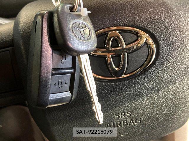 Toyota Land Cruiser 70 2025-06 8208156-5