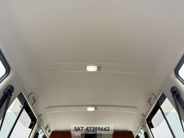 Toyota Land Cruiser 70 2025-07 8230514-17