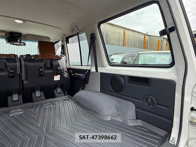 Toyota Land Cruiser 70 2025-07 8230514-19