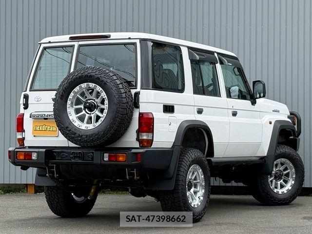 Toyota Land Cruiser 70 2025-07 8230514-3