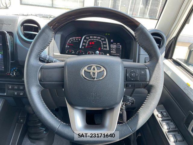 Toyota Land Cruiser 70 2024-10 8315034-12