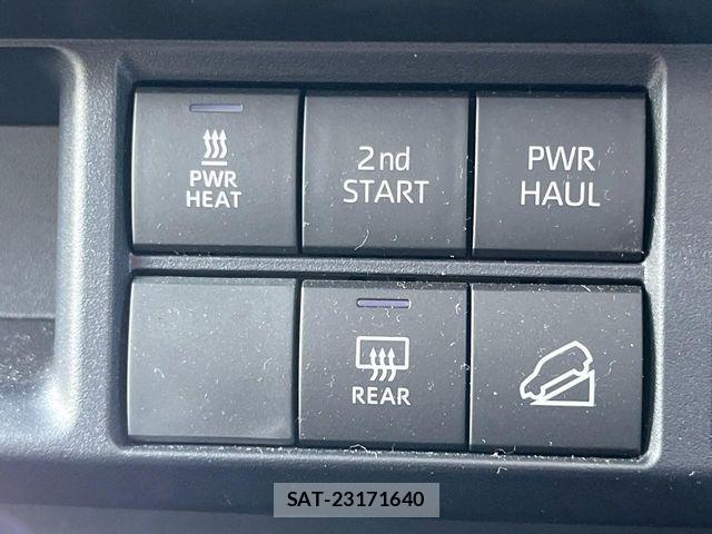 Toyota Land Cruiser 70 2024-10 8315034-7