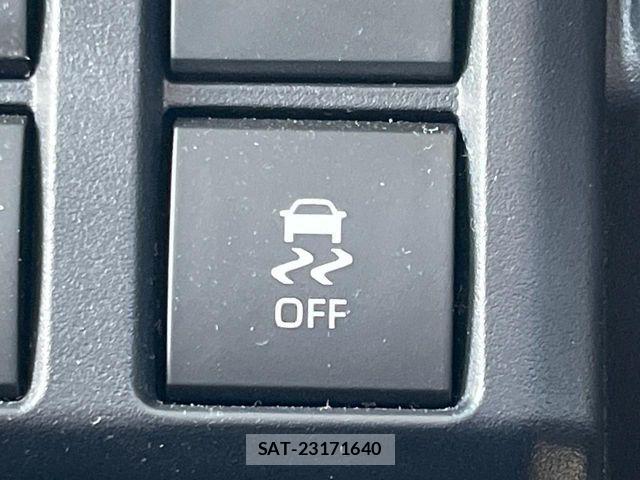 Toyota Land Cruiser 70 2024-10 8315034-8