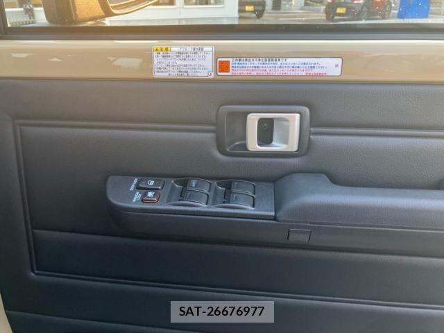 Toyota Land Cruiser 70 2025-01 8315037-12