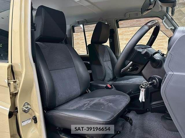 Toyota Land Cruiser 70 2024-09 8336433-4
