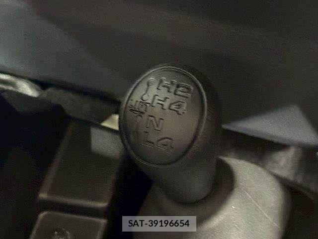 Toyota Land Cruiser 70 2024-09 8336433-7