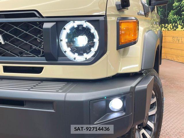 Toyota Land Cruiser 70 2025-03 8336431-11