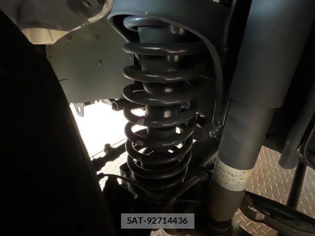 Toyota Land Cruiser 70 2025-03 8336431-19