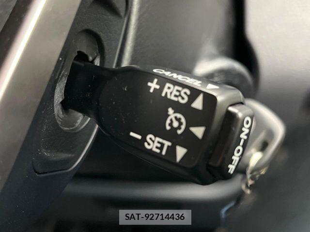 Toyota Land Cruiser 70 2025-03 8336431-5