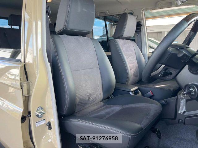 Toyota Land Cruiser 70 2025-12 8336432-9