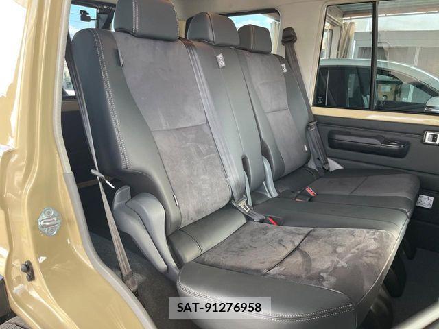 Toyota Land Cruiser 70 2025-12 8336432-10
