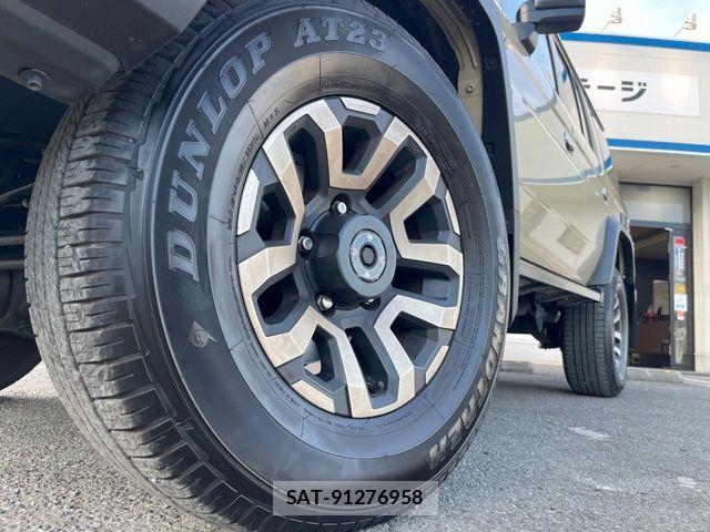 Toyota Land Cruiser 70 2025-12 8336432-14