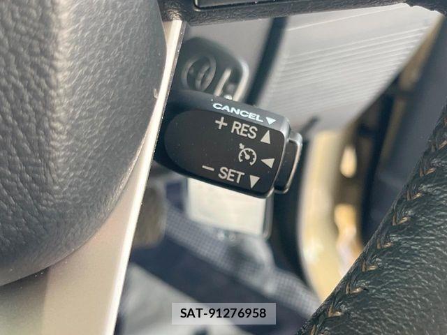 Toyota Land Cruiser 70 2025-12 8336432-6