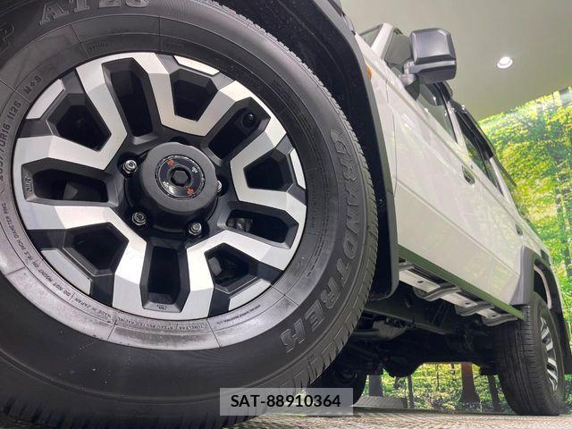 Toyota Land Cruiser 70 2025-06 8336430-13