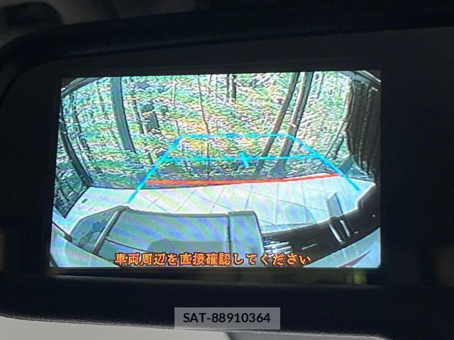 Toyota Land Cruiser 70 2025-06 8336430-3